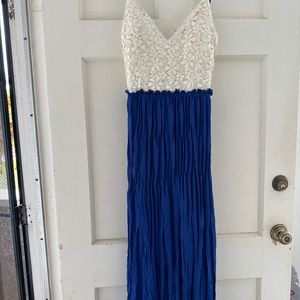 NWT Floral Top Gown